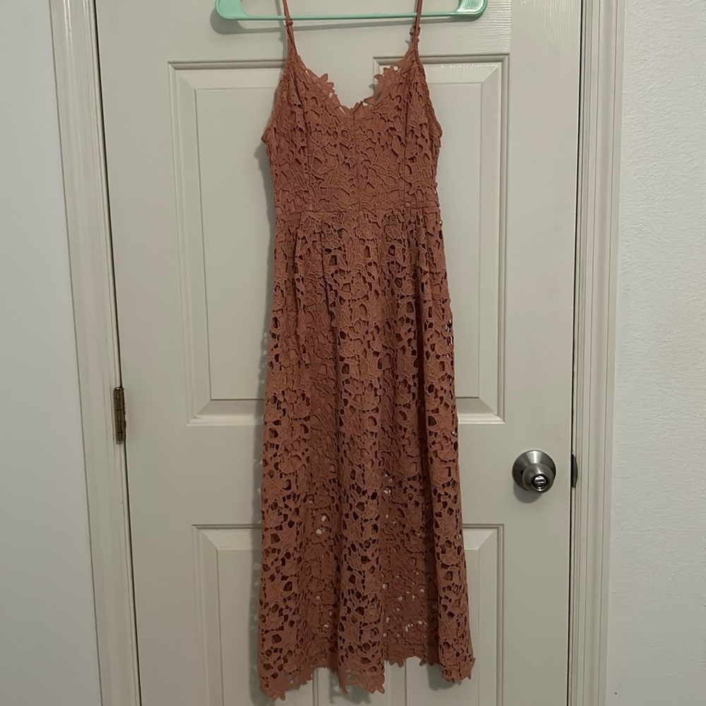 ASTR THE LABEL midi dress